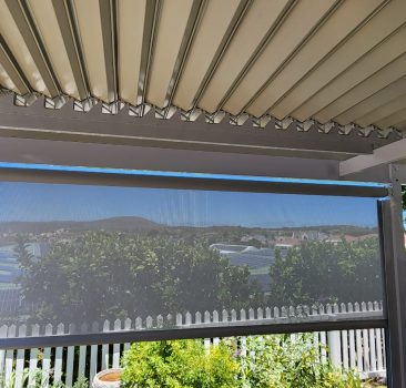 Outdoor Drop Blinds